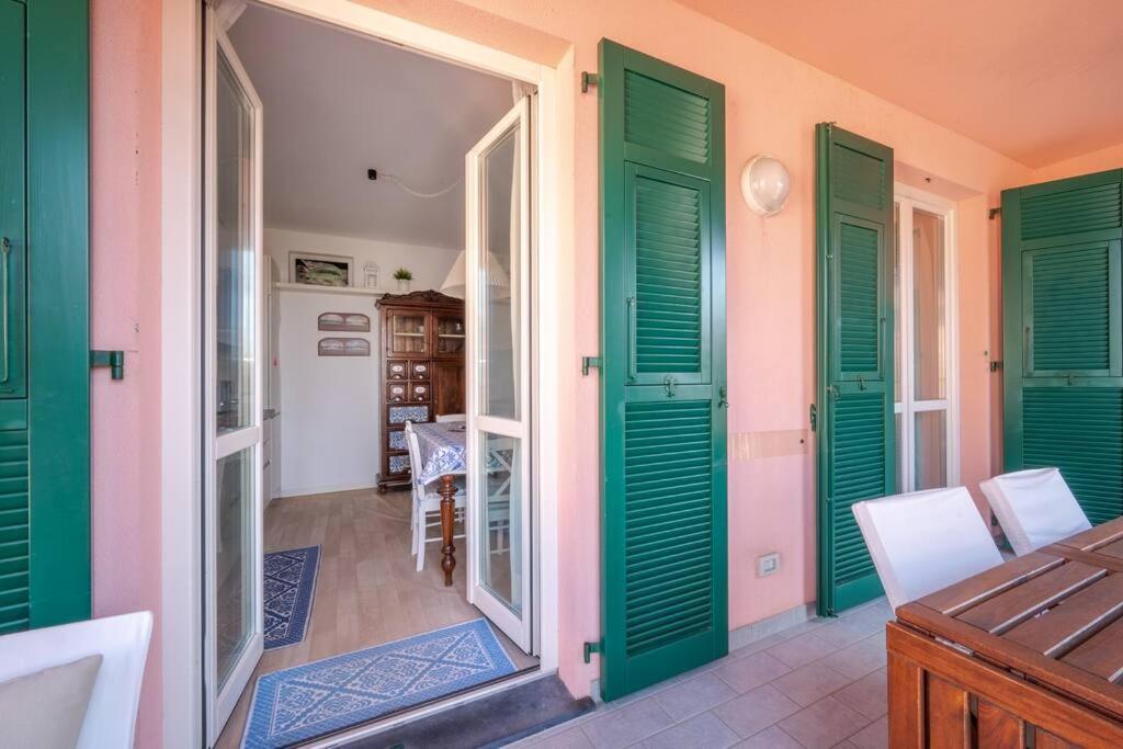 Seaview Cavi B. 100Mt Dal Mare Lägenhet Lavagna Exteriör bild