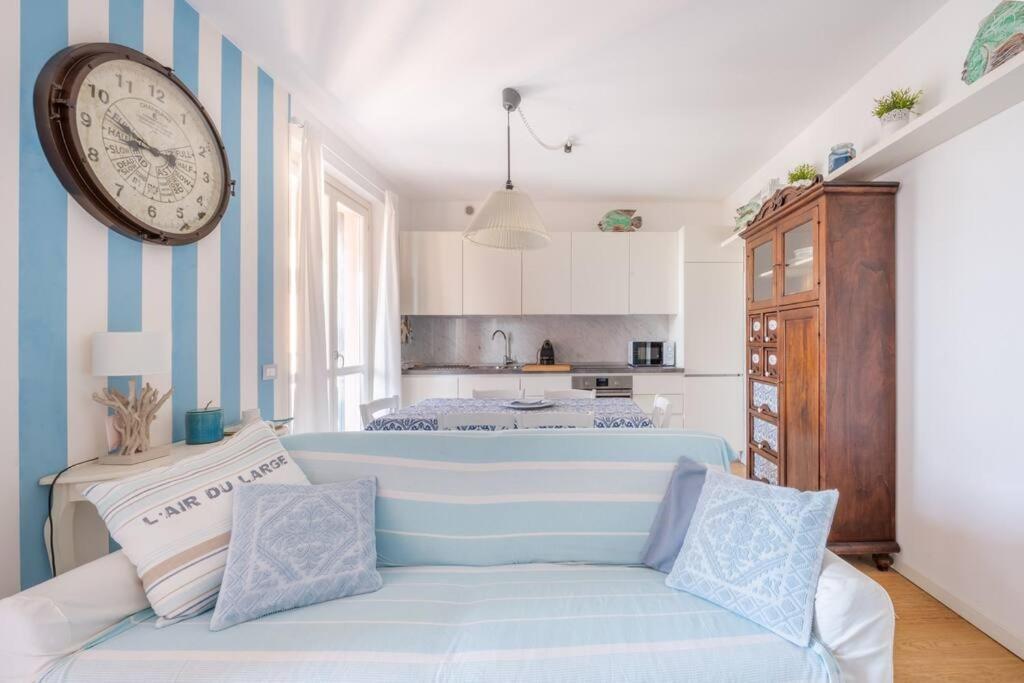 Seaview Cavi B. 100Mt Dal Mare Lägenhet Lavagna Exteriör bild